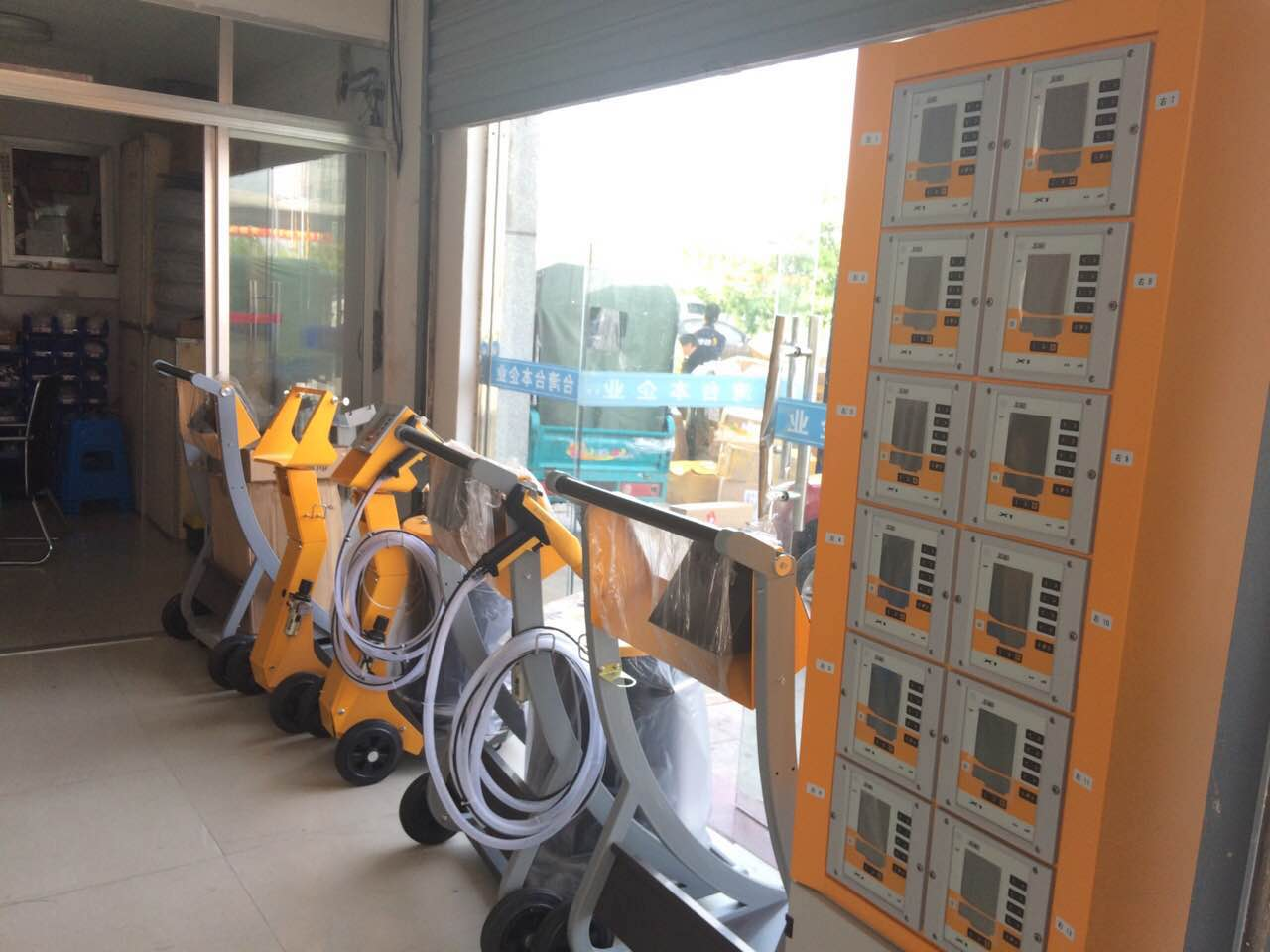 自动静电喷枪
